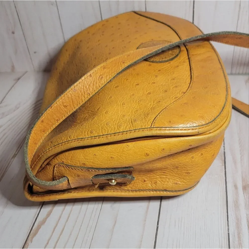 Francois Marot Paris Ostrich Leather Classic Flap Bag crossbody Vintage